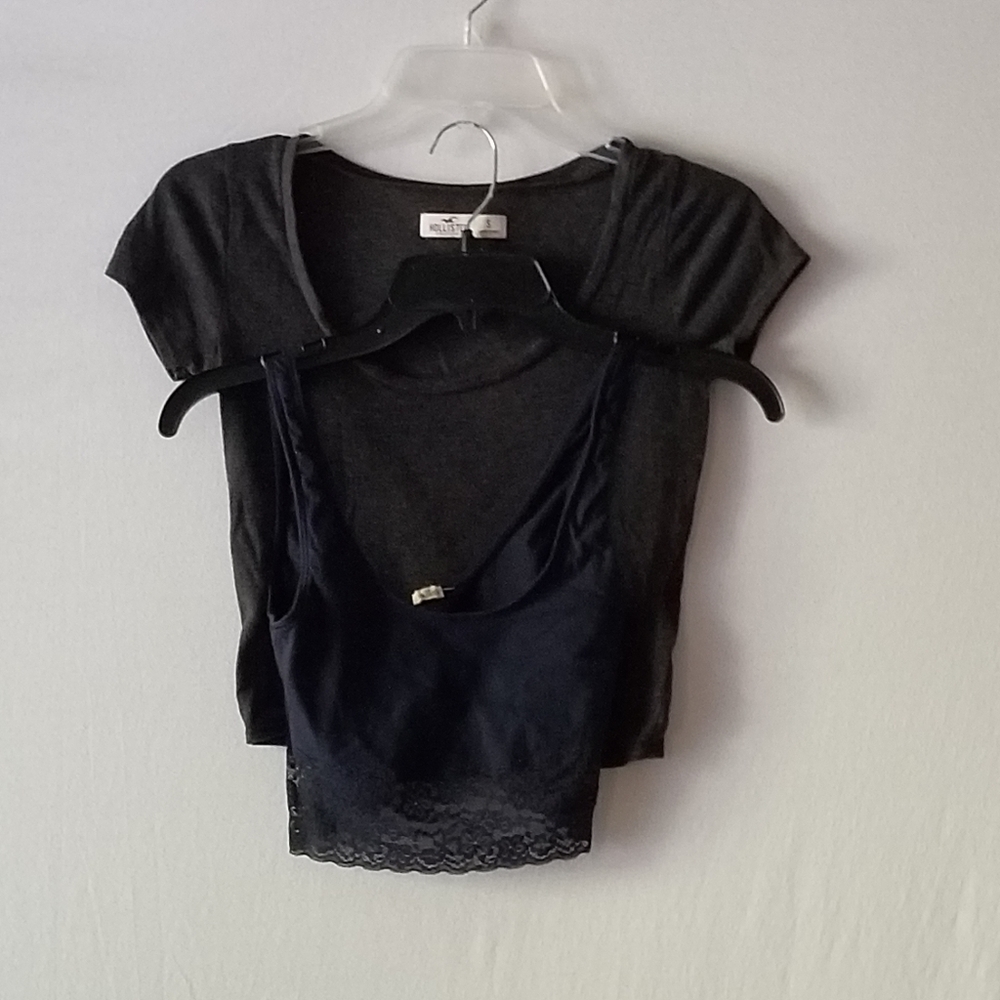 2 Hollister Top Bundle B5